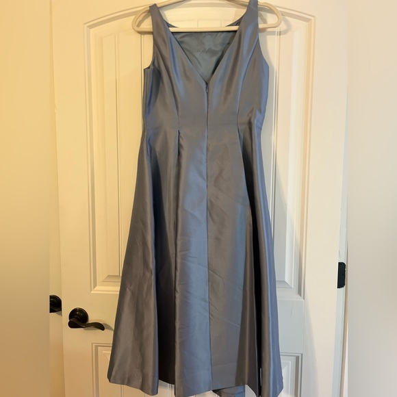 Wedding or Special Occasion Dress - Picture 4 of 4